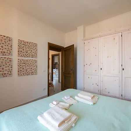 Hermitage Mimosa Apartment